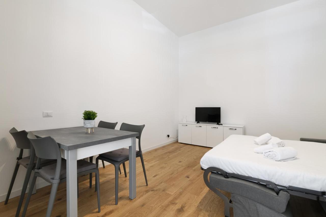 Appartamento PrimoPiano - La Malfa flats Milano Esterno foto